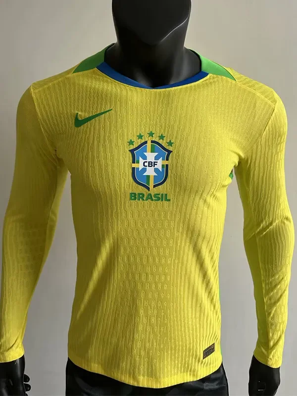 25-26 Brazil  Home Long Sleeve Player Version Soccer Jersey (长袖球员)(带星)