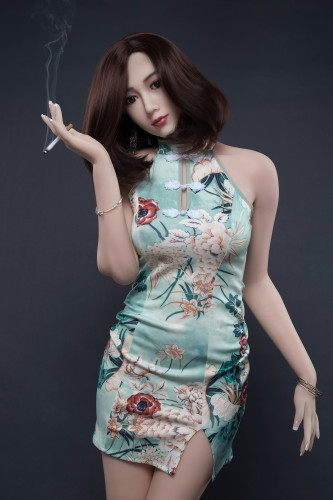 Strong Chinese style of Jiangnan cheongsam woman