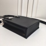 関税負担なしルイヴィトン プティットサックプラ 偽物 エピ★ノワール ショルダーバッグ M69441