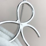 人気No1 ティファニー ダイヤモンド フラワー ペンダント Tik64801