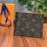 ルイヴィトン タイガ モノグラム 二つ折り財布 偽物 vut43739