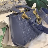 大人気！レディ ディオール スモールハンドバッグコピー カーフスキン ショルダー deu23114