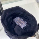 ディオール VIBE スモールバケットバッグ 偽物 【人気商品】 dec04003
