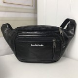 大人気！バレンシアガ エクスプローラー コピー★ロゴ ベルトバッグ 偽物 レザー bad09034