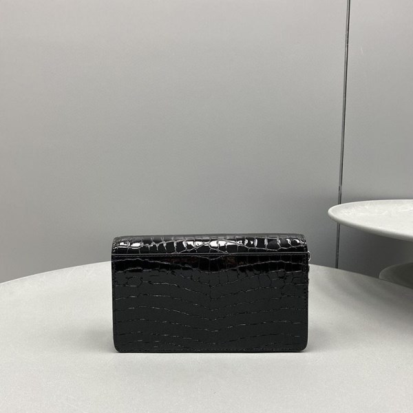 入手困難メゾンマルジェラ 偽物 クロコダイルプリントレザー チェーン ウォレット ショルダーバッグ Mak68036