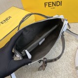 大人気!!新色フェンディ コピー バイ ザ ウェイ ミディアム レザー ボストンバッグ fek65311