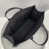 定番人気 バレンシアガ トートバッグ コピー baz05042