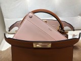 人気No1フェンディ ピーカブー アイシーユー 偽物 ミディアム レザー バッグ fen96640