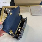 目を惹くカラー ☆ブルガリ コピー☆セルペンティ バッグチャーム カーフスキン Buc42305