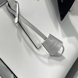 稀少【21AW】プラダ カーフ ハンドバッグ 偽物 puh91411