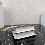 稀少 新作 プラダ 偽物ショルダーバッグ pua82734