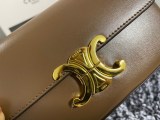 日本未入荷【セリーヌ ショルダーバッグ 偽物】トリオンフ ショルダーバッグ 茶色 Ces06930