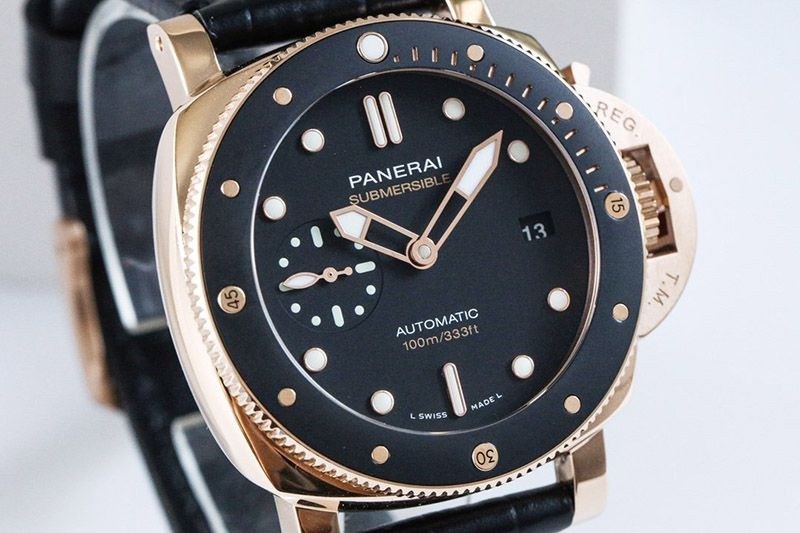 パネライ サブマーシブル・オロカーボコピー 44MM PAM00974