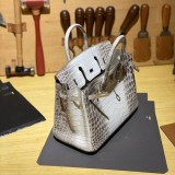 希少色 エルメス バーキン30 クロコダイル ヒマラヤ 偽物 シルバー金具 erp08775