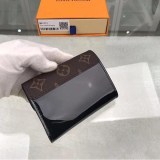 ルイヴィトン 財布 偽物 チェリーウッド コンパクトウォレット M61912