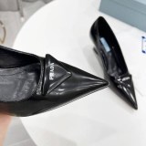 希少色 早い者勝ち♡プラダ トライアングルロゴ パンプス コピー 多色 pug46381