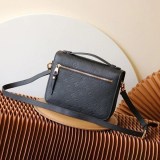 日本未入荷☆​ルイヴィトン☆ポシェット メティス ショルダーバッグ コピー M41487