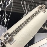 大人気！新作 プラダ ショルダーバッグ スーパーコピー pue81137