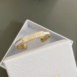 世界中で大人気♪ディオール"ディオール Code"メタル&ラッカー バングル Gold del25178