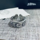 【人気商品】クロムハーツ CHクロス リング 指輪 スーパーコピー Kuv03909