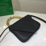 可愛いボッテガヴェネタ コピー マウント スモールエンベロープバッグ ブラック 667399V12M08425