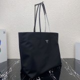 超希少！【プラダ】プラダ*Re Nylon コピーサフィアーノレザー トートバッグ pus78470