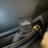 希少色フェンディ バゲット 偽物 ブラウン シープスキンバッグ 8BR600A8HPF180S