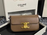 日本未入荷【セリーヌ ショルダーバッグ 偽物】トリオンフ ショルダーバッグ 茶色 Ces06930