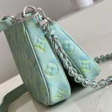 可愛い​ルイヴィトン ショルダーバッグ 偽物 マルチポーチアクセサリー vui18478