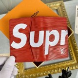 人気商品!シュプリーム x ルイヴィトン スーパーコピー コラボ エピ カードケース [オーガナイザードゥ ポッシュ] M67714