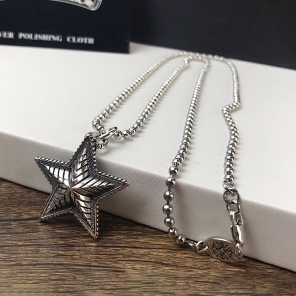 クロムハーツ ネックレス コピー スター スモール チャーム シルバー Kuj90741