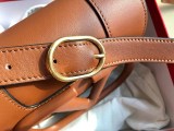 大人気！ヴァレンティノ ショルダーバッグ 偽物 Vロゴ SUPERVEE レザー クロスボディバッグ Vue48622