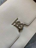 ☆超人気☆バーバリー クラッチバッグ 偽物 レディース 2WAYショルダーバッグ Baw91510