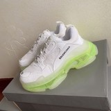 関税負担なし バレンシアガ スニーカー 偽物 ダブルフォーム＆メッシュ トリプルソール 544351W2FR19073
