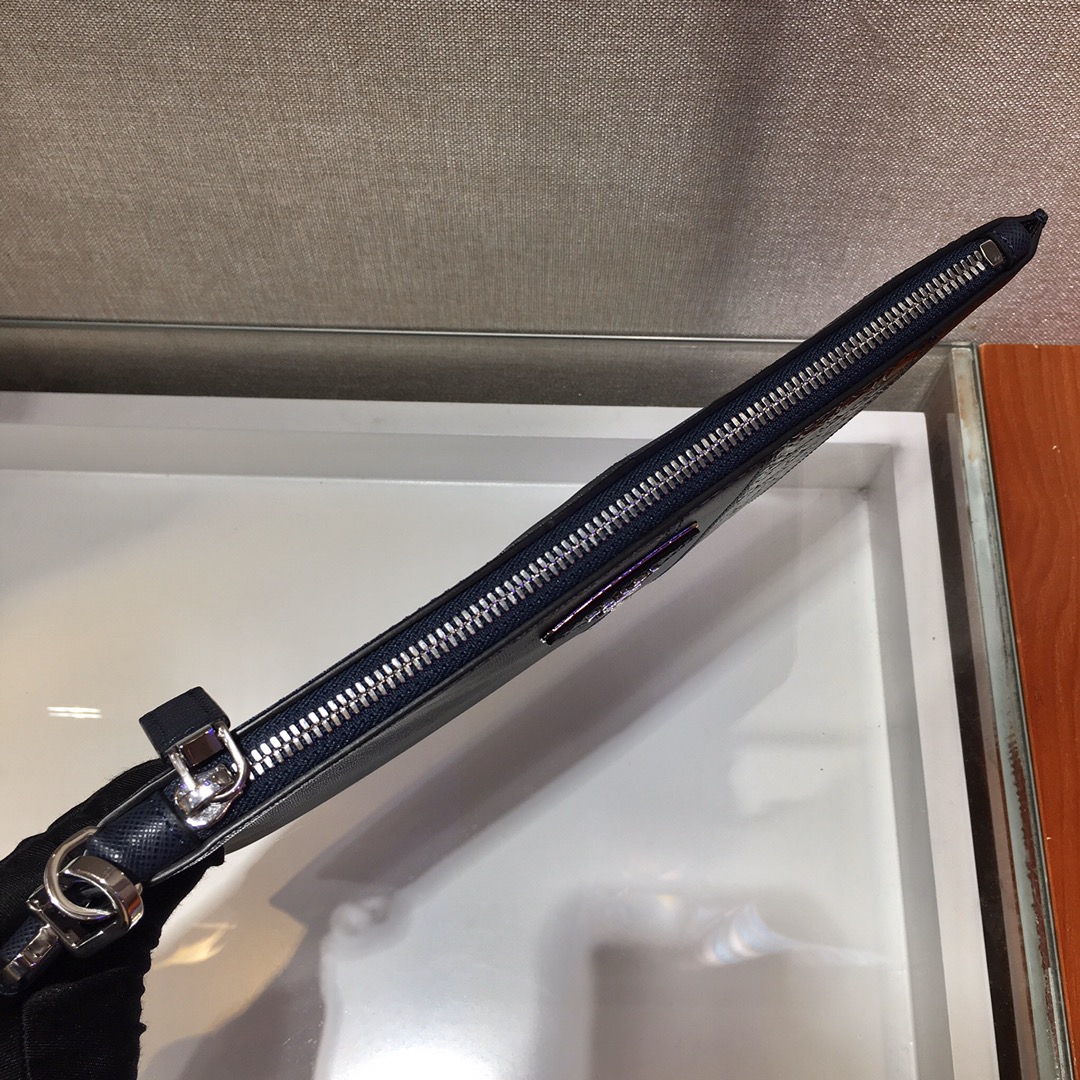 使い勝手良し プラダ メンズ クラッチバッグ 偽物2NG005G