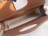 《大人気》【バーバリー ポケットバッグ 偽物】ミニ ツートン キャンバス＆レザー Bat47267