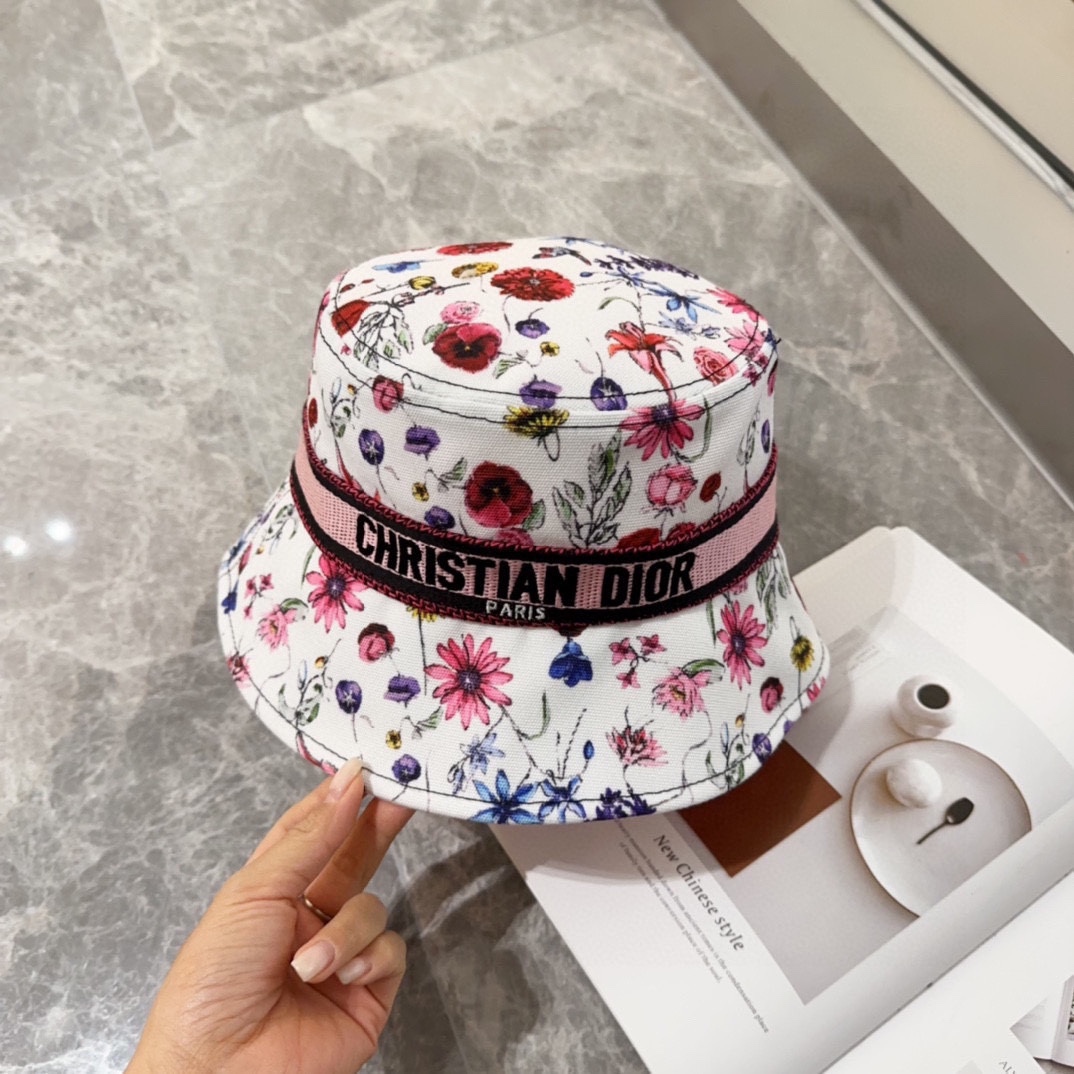 完売必至 ディオール ハットコピー