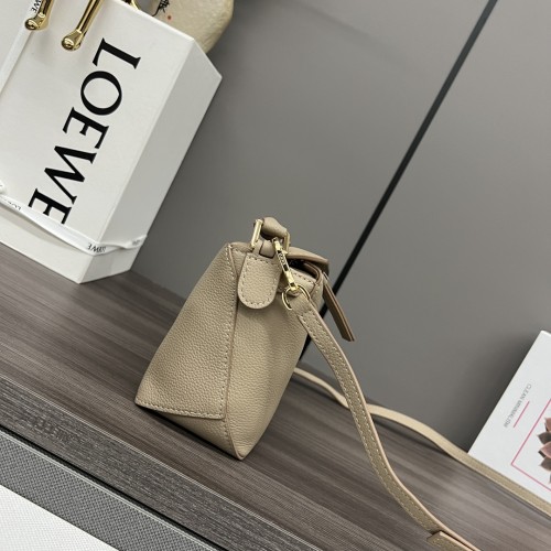 ☆超人気☆ ロエベ メンズ ショルダーバッグ スーパーコピー062312