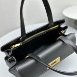 入手困難 バレンシアガ マネー スモール ハンドル レザー ハンドバッグ 偽物 bac05669