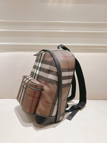 ★日本!!人気！ バーバリー メンズ バックパック スーパーコピー