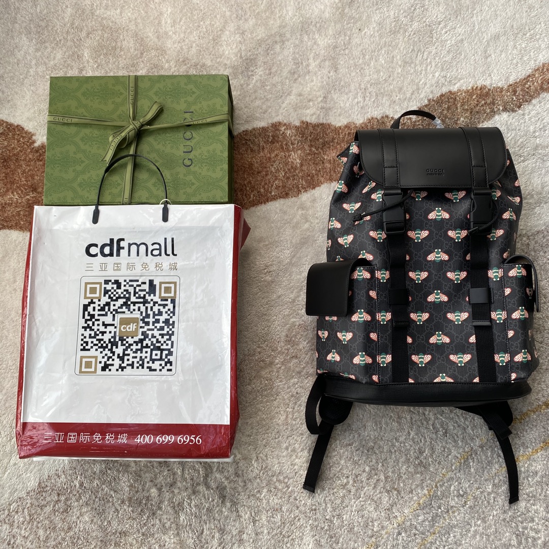 【限定カラー】 グッチ メンズ バックパック スーパーコピー495563
