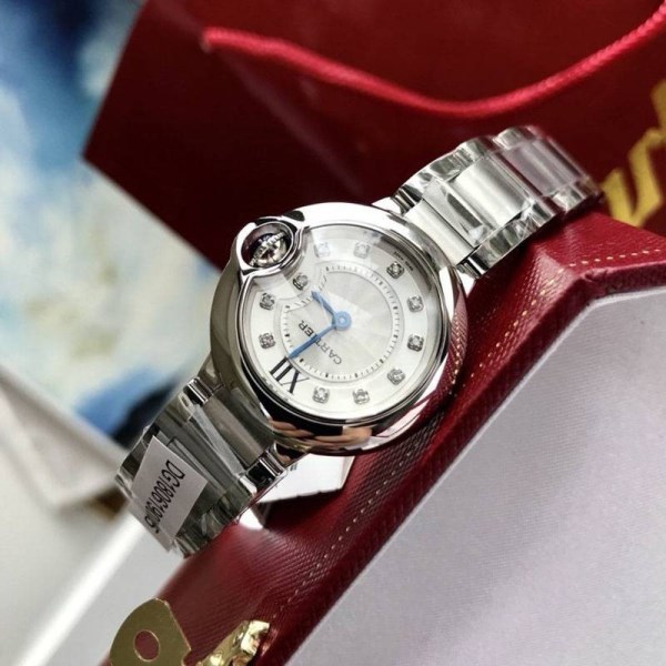 【日本未発売】カルティエ スーパーコピー バロンブルー 28mm WE902073