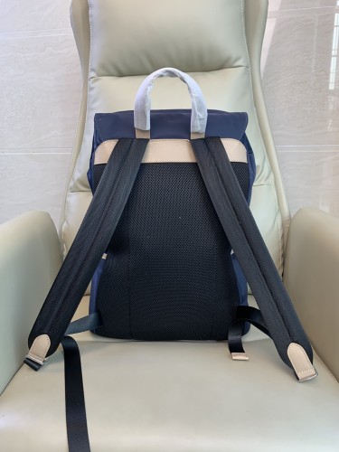 一目惚れ♪ プラダ メンズ バックパック コピー