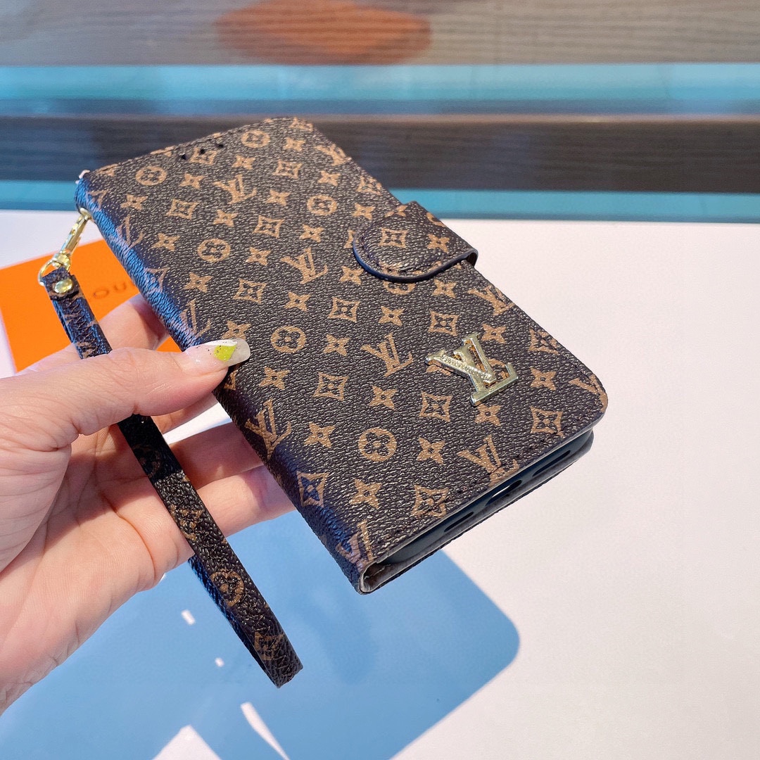 定番人気！ルイヴィトンiPhone ケース 全機種 販売