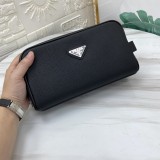 超希少！ プラダ メンズ クラッチバッグ 偽物