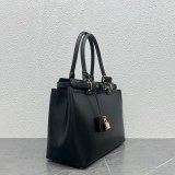 大人気!!新色!! セリーヌ ハンドバッグ 偽物 即発送 Cex64109