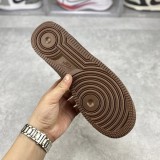 シュプリーム × ナイキ 偽物 エアフォース1 ロー "バロックブラウン" CU9225
