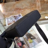 日本未入荷 バーバリー メンズ ショルダーバッグ スーパーコピー