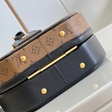 ルイヴィトン プティットボワットシャポー 偽物 ハンドバッグ vup56103
