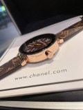 入手困難品！ルイヴィトン 時計 タンブール ストリート ダイバー 40mm vuq14476